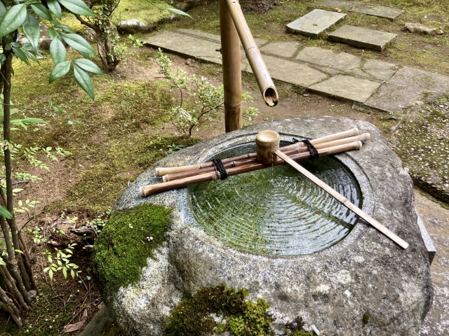 つくばいの例